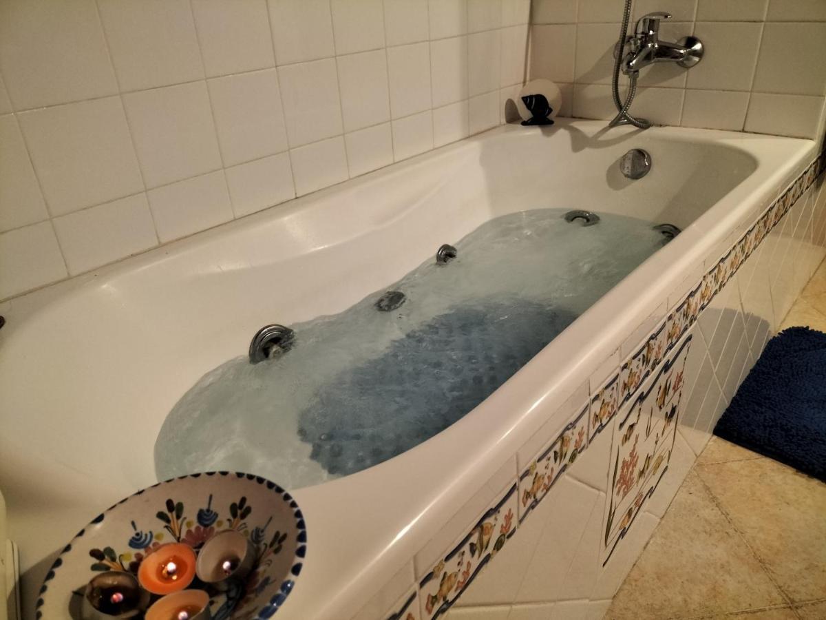 Casa Bonita Villa Morella Bagian luar foto